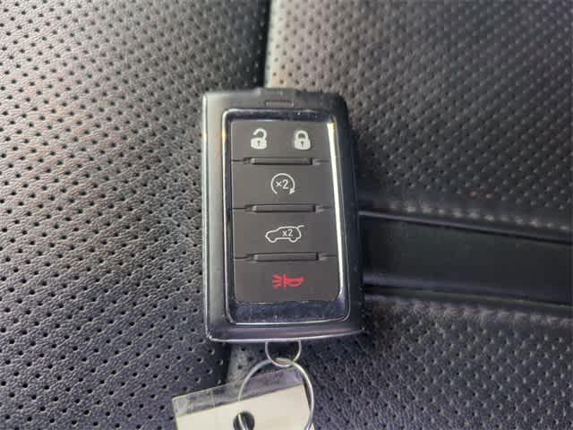 Thumbnail: 2024 Jeep Wagoneer - 36