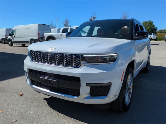 Thumbnail: 2023 Jeep Grand Cherokee L - 11