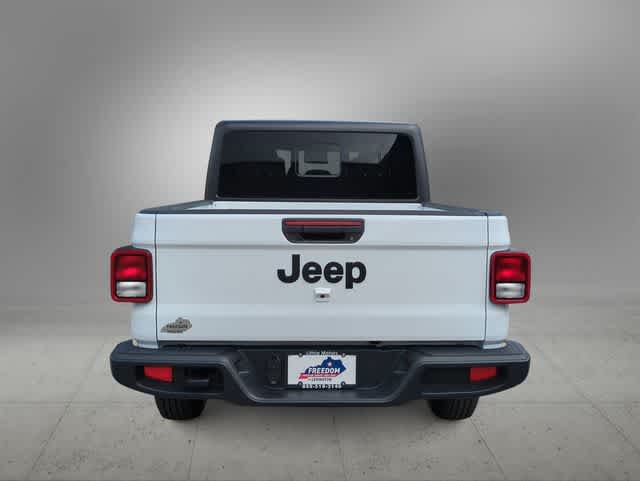 Thumbnail: 2025 Jeep Gladiator - 7