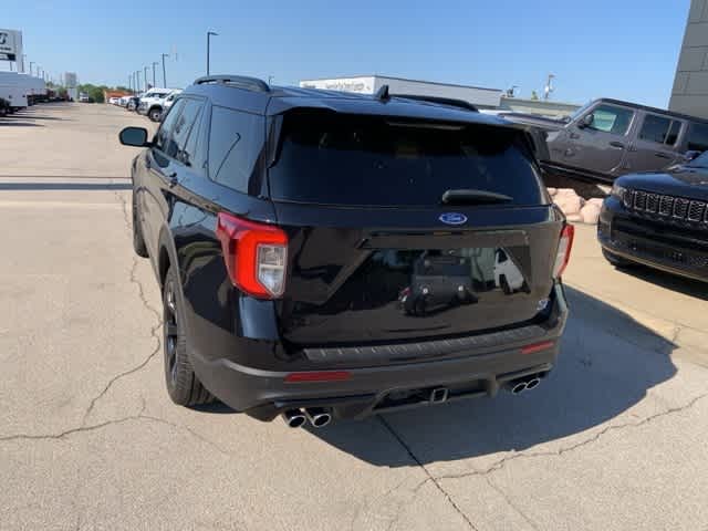 Thumbnail: 2020 Ford Explorer - 21