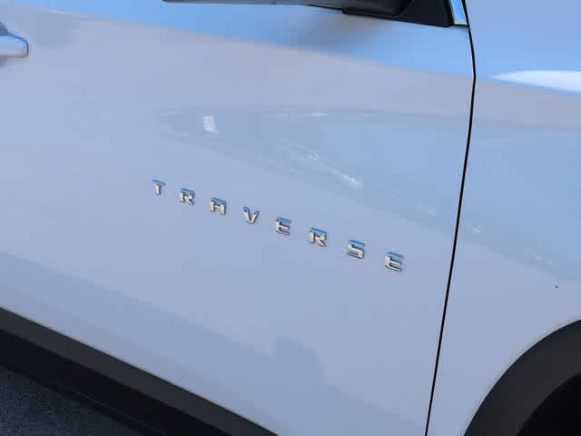 Thumbnail: 2023 Chevrolet Traverse - 13