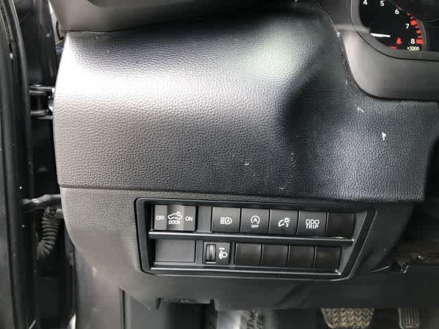 Thumbnail: 2023 Toyota Tundra - 19