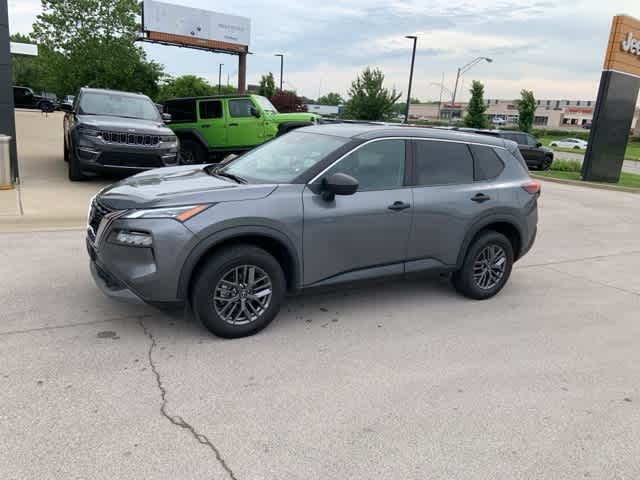 2023 Nissan Rogue S 17