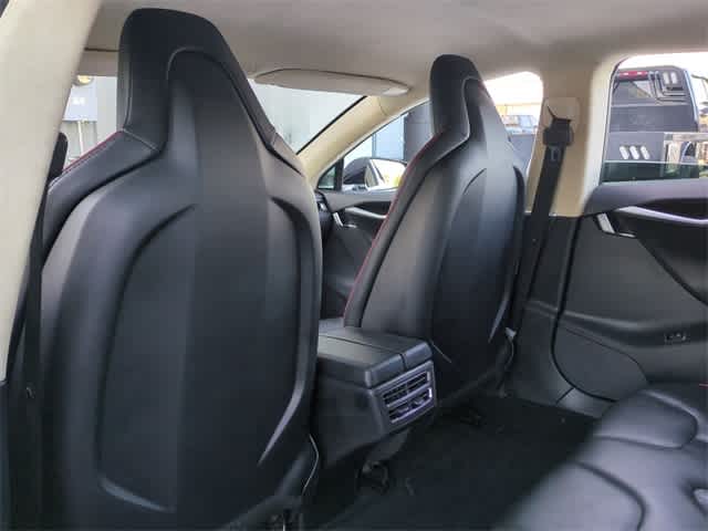 Thumbnail: 2013 Tesla Model S - 18