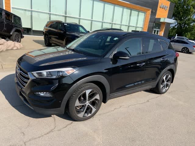 Thumbnail: 2016 Hyundai Tucson - 15