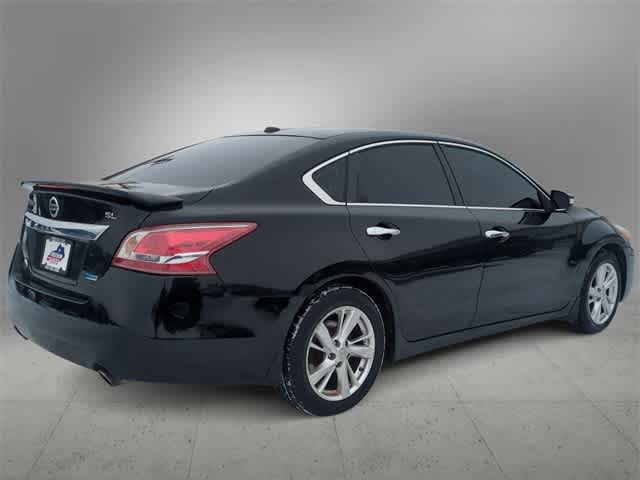 Thumbnail: 2013 Nissan Altima - 8