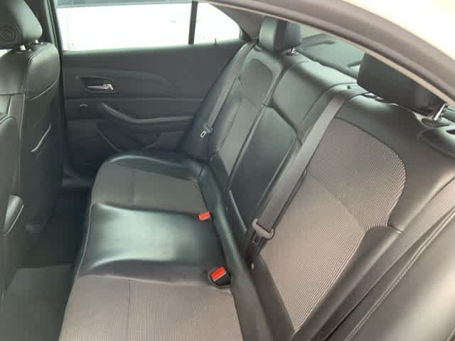 Thumbnail: 2014 Chevrolet Malibu - 8