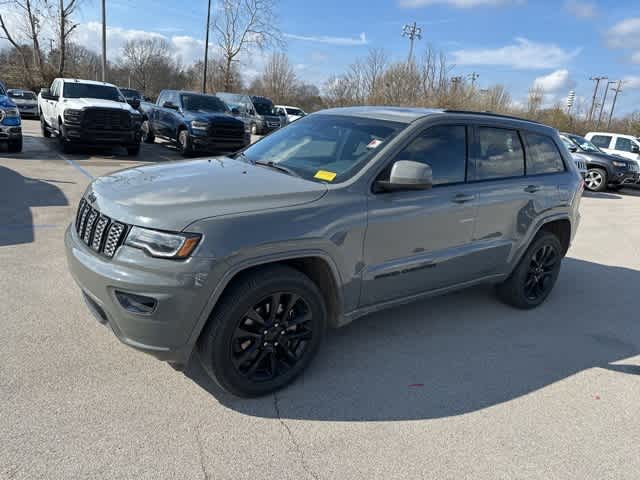 Thumbnail: 2021 Jeep Grand Cherokee - 15