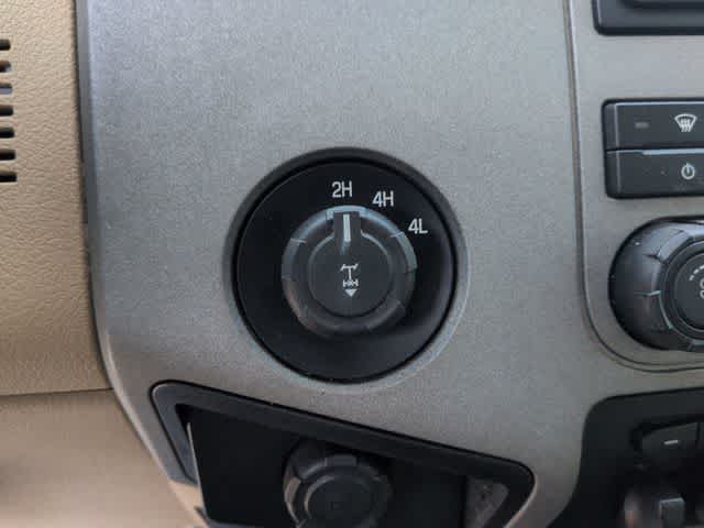 Thumbnail: 2011 Ford Econoline - 35