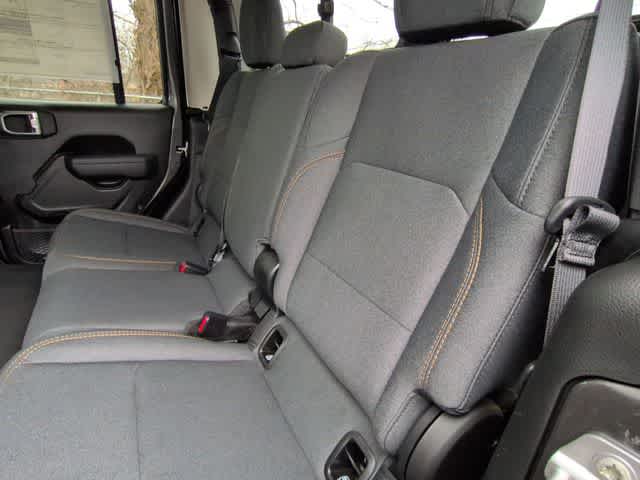 Thumbnail: 2026 Jeep Gladiator - 19