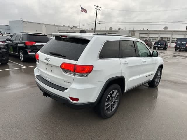 Thumbnail: 2019 Jeep Grand Cherokee - 17