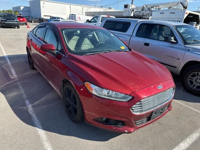 Thumbnail: 2016 Ford Fusion - 4