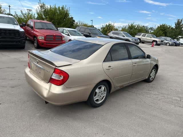 Thumbnail: 2002 Toyota Camry - 16