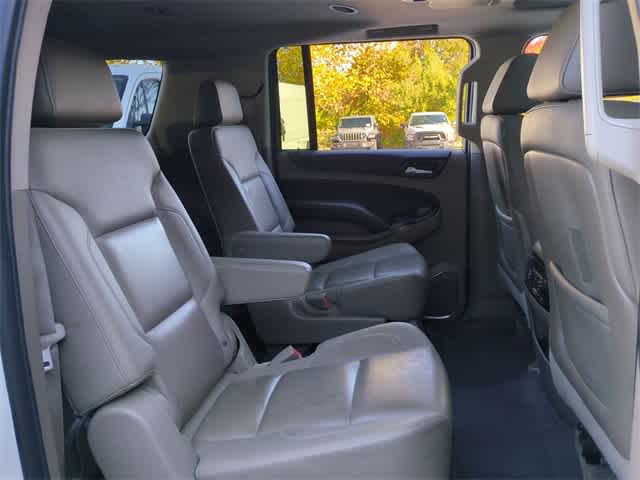 Thumbnail: 2015 Chevrolet Suburban - 22