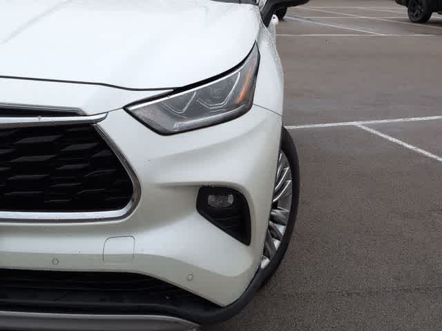 Thumbnail: 2020 Toyota Highlander - 11