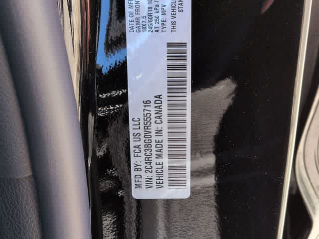 Thumbnail: 2027 Chrysler Pacifica - 36