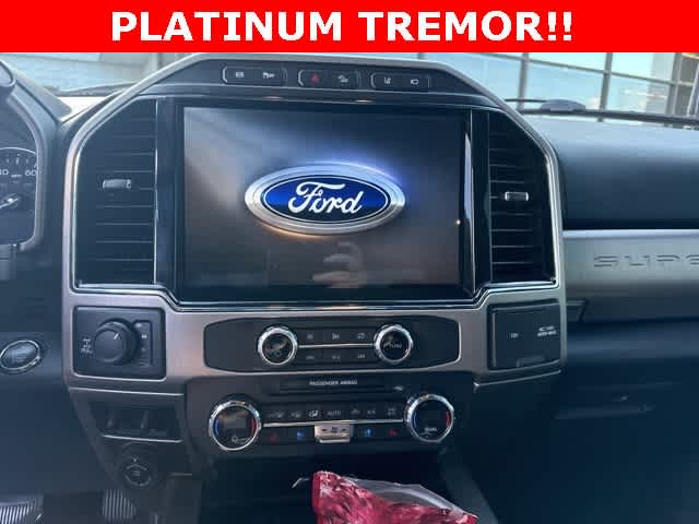 Thumbnail: 2022 Ford Econoline - 4