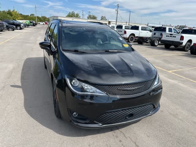 Thumbnail: 2018 Chrysler Pacifica - 26
