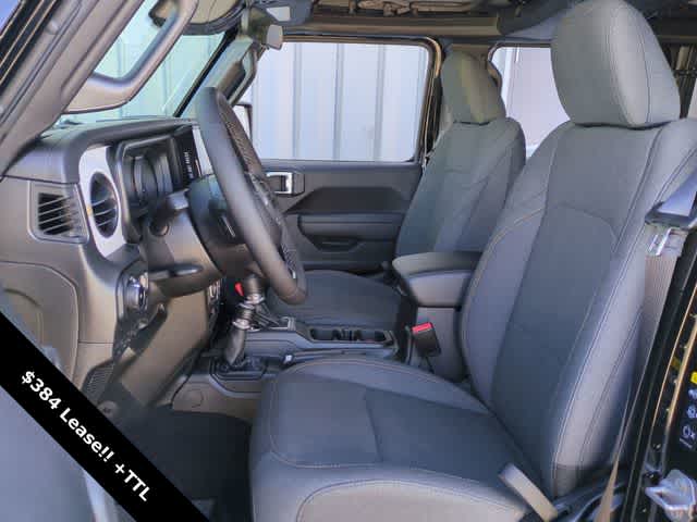 Thumbnail: 2026 Jeep Wrangler - 16