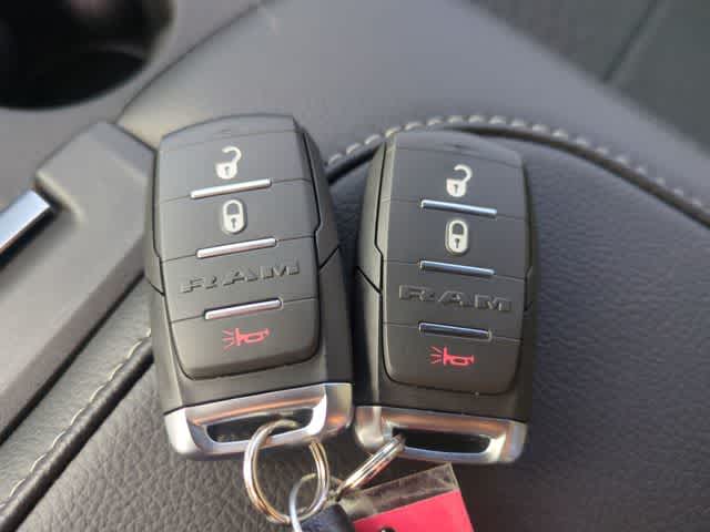 Thumbnail: 2026 RAM 3500 - 35