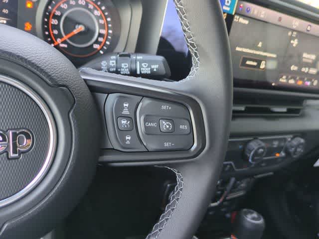 Thumbnail: 2026 Jeep Wrangler - 24
