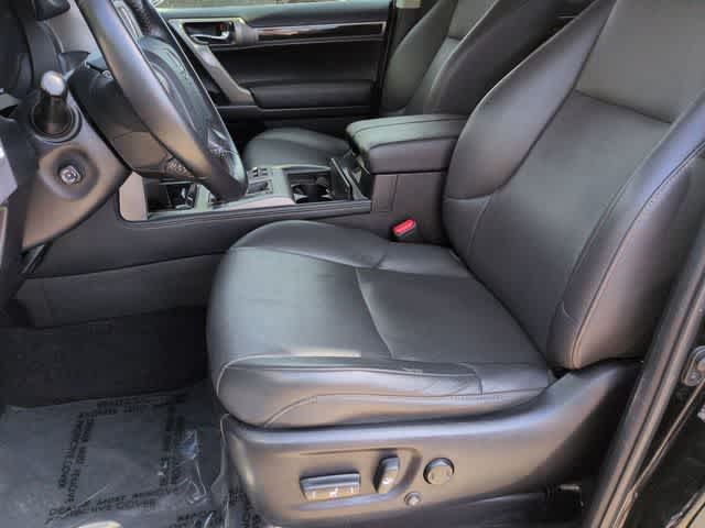 Thumbnail: 2015 Lexus GX - 17