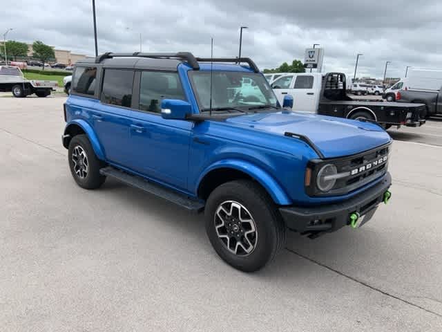 2022 Ford Bronco Outer Banks 27