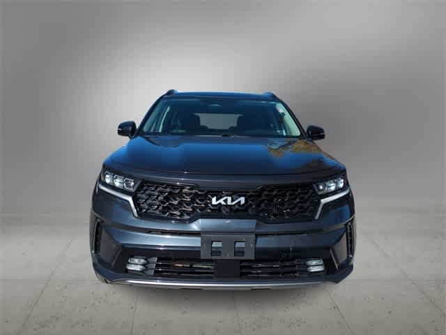 Thumbnail: 2022 Kia Sorento - 3