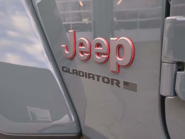 Thumbnail: 2026 Jeep Gladiator - 12