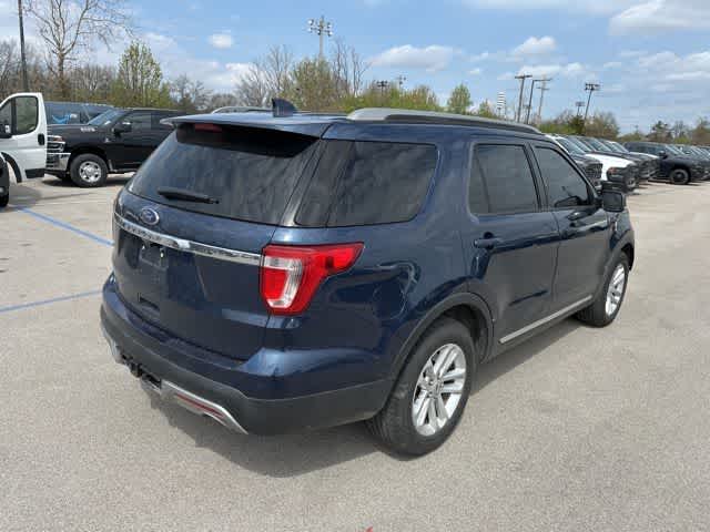 Thumbnail: 2017 Ford Explorer - 18