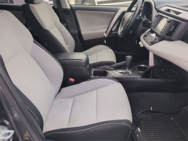 Thumbnail: 2017 Toyota RAV4 - 22