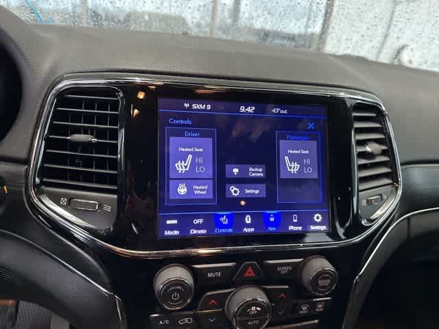 Thumbnail: 2020 Jeep Grand Cherokee - 13