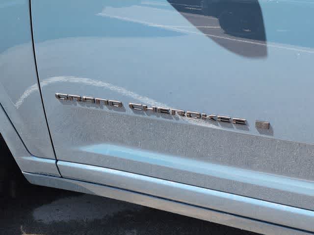 Thumbnail: 2026 Jeep Grand Cherokee - 13