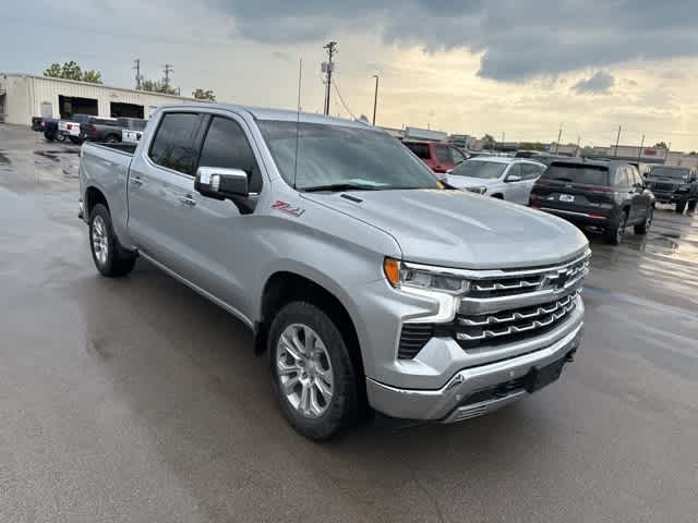 Thumbnail: 2022 Chevrolet Silverado 1500 - 23