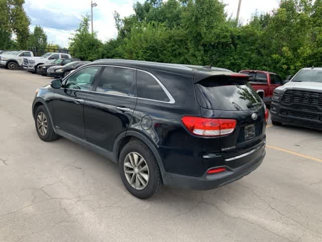 Thumbnail: 2016 Kia Sorento - 20