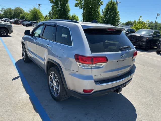 Thumbnail: 2020 Jeep Grand Cherokee - 19