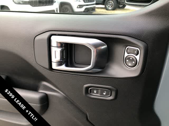 Thumbnail: 2026 Jeep Wrangler - 23