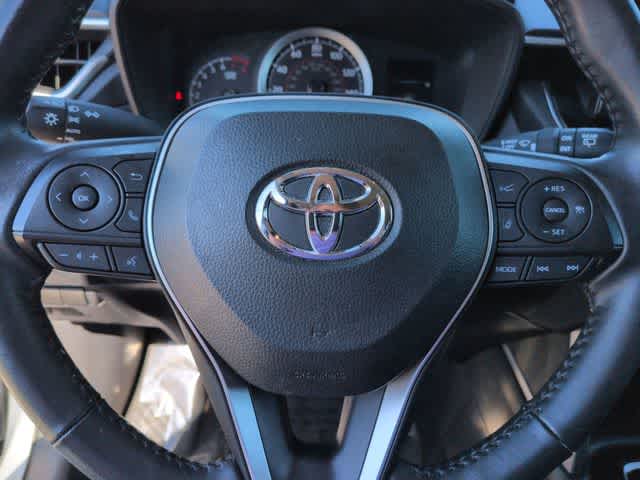 Thumbnail: 2022 Toyota Corolla Cross - 21