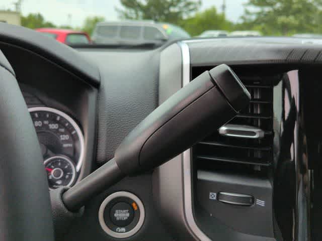 Thumbnail: 2026 RAM 3500 - 32