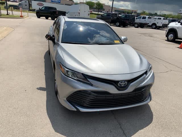 Thumbnail: 2020 Toyota Camry - 24