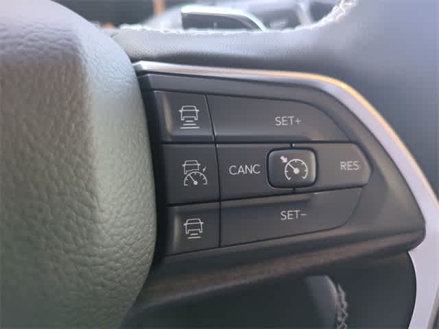 Thumbnail: 2025 Jeep Grand Cherokee L - 25