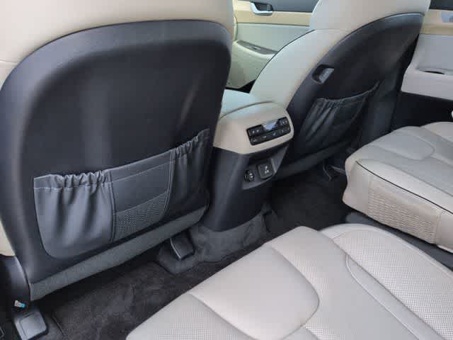 Thumbnail: 2023 Hyundai Palisade - 18