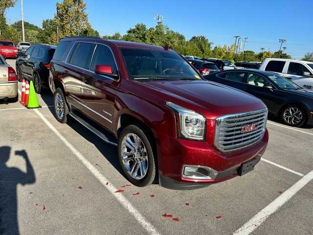 Thumbnail: 2017 GMC Yukon - 17