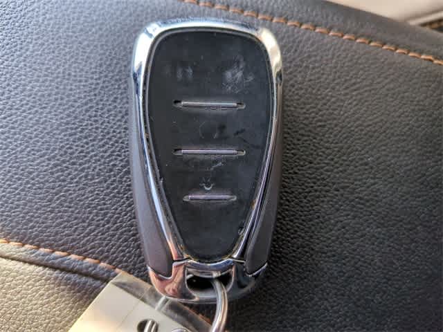 Thumbnail: 2018 Chevrolet Traverse - 35