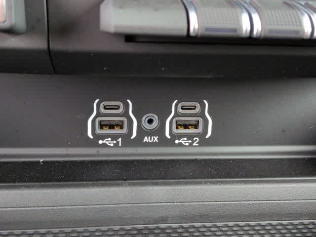 Thumbnail: 2026 RAM 1500 - 32