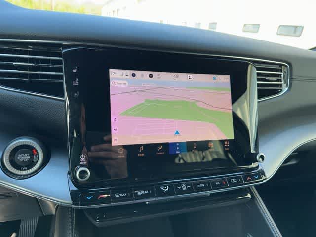 Thumbnail: 2023 Jeep Wagoneer - 10