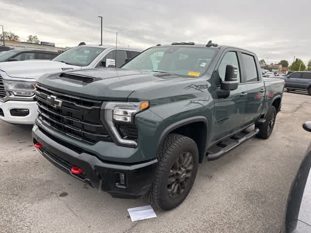 Thumbnail: 2025 Chevrolet Silverado 2500 - 5