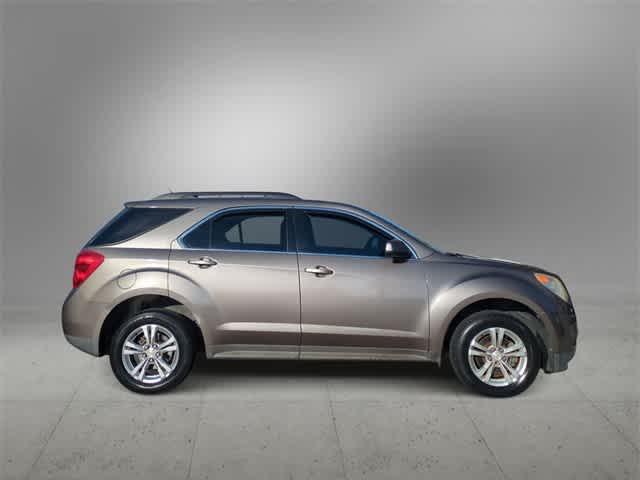 Thumbnail: 2010 Chevrolet Equinox - 9