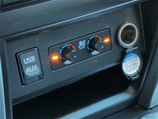 Thumbnail: 2017 Toyota 4Runner - 33