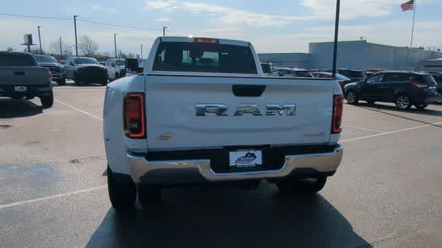 Thumbnail: 2026 RAM 3500 - 7